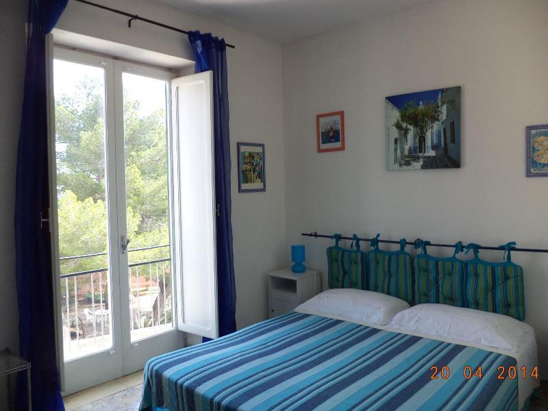 La Caletta Bed & Breakfast Санта Флавия Екстериор снимка