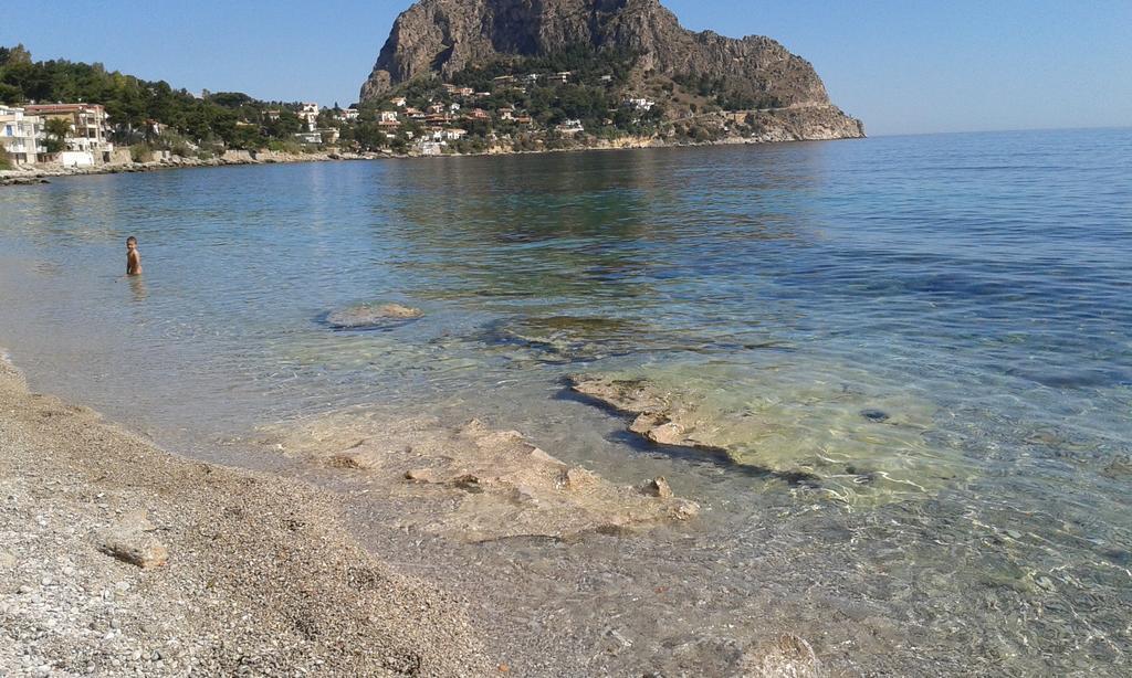 La Caletta Bed & Breakfast Санта Флавия Екстериор снимка