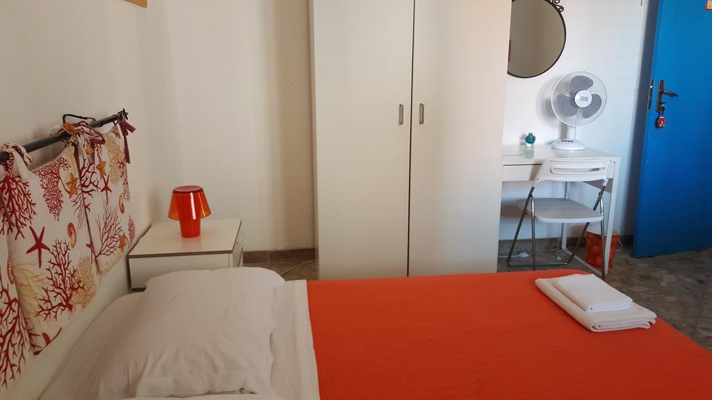 La Caletta Bed & Breakfast Санта Флавия Екстериор снимка