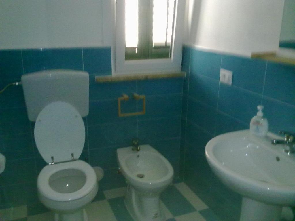 La Caletta Bed & Breakfast Санта Флавия Стая снимка